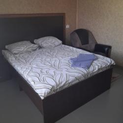 Номер стандарт с 1 двуспальной кроватью