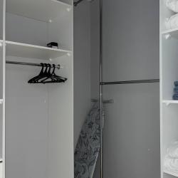 Фото Отель CrystalRentals (КристалРенталс) на улице Монтажников 61