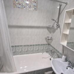 Фото Отель Good Room Guru на Хлебном переулке