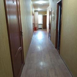 Комната эконом с 2 односпальными кроватями (удобства на этаже)