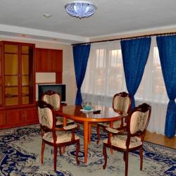 Комната люкс с 1 двуспальной кроватью (с завтраком)