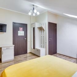 Номер стандарт с 1 двуспальной кроватью