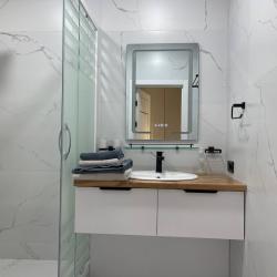 Фото Отель Золотая студия на улице Кары-Ниязи