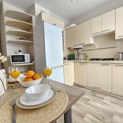 Фото Отель Живи уютно на улице Ярославская 42