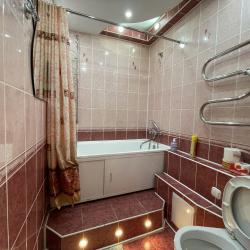 Фото Апартаменты Уют на улице Чернова 4