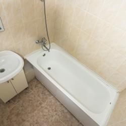 Фото Отель НаСутки35 на Челюскинцев 62