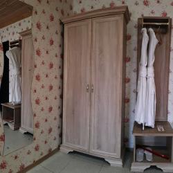 Комната люкс с 1 двуспальной кроватью Медовая (с завтраком)