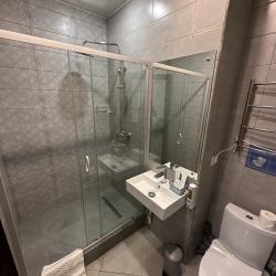 Номер стандарт комфорт с 1 двуспальной кроватью