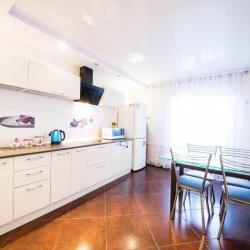 Фото Отель Favourite Home (Фэйворит Хоум) на улице Симбирцева 44