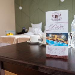 Номер стандарт комфорт с видом на бассейн #302