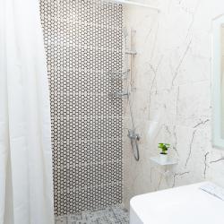 Апартаменты студия ул. Бутлерова, 7Б, 396/2