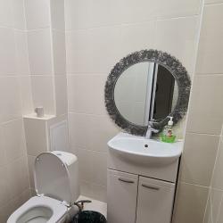 Кровать в 2-местном общем женском номере