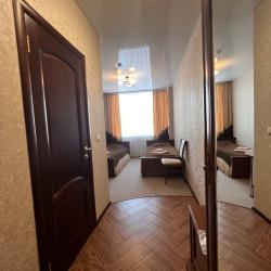Номер стандарт с одной двуспальной или двумя односпальными кроватями