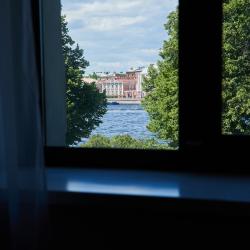 фото 4 Бридж (The Bridge hotel)