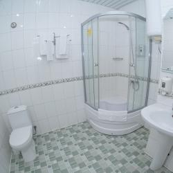 Номер стандарт с 2 односпальными кроватями (с завтраком)