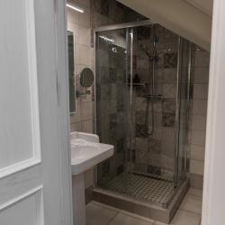 Номер студия эконом (мансарда)