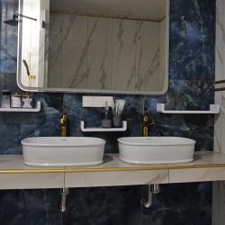 Фото Отель Просторная трехкомнатная квартира