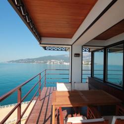 Yacht Club Yalta (Яхт-клуб Ялта) — 81ff42e6e27ff65bbec47a97616836eb