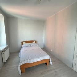 Фото Апартаменты на улице Ленина 97А - 13 этаж