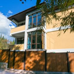 Коттедж Алуштик