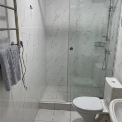Номер полулюкс с 1 двуспальной кроватью