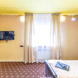 Фото Отель Клён