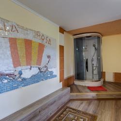 Комната комфорт с 1 двуспальной кроватью (отдельный вход)