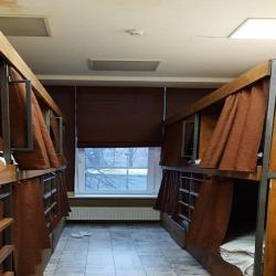 Кровать в 10-местном общем номере ABBA (удобства на этаже)