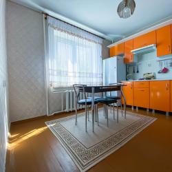 Фото Апартаменты на улице Жмайлова 15