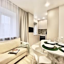 2-комнатные апартаменты люкс на Тюменском Арбате с видом на Бульвар Дзержинского