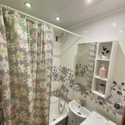 Фото Отель Уютнo как дoма на улице Рыленкова 13