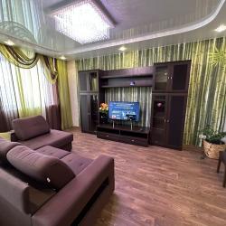 Фото Апартаменты на Крылова 36