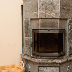 Коттедж улучшенный с 2 односпальными и 1 двуспальной кроватью