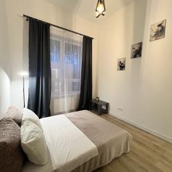 Фото Отель Квартира на улице Краснолесья 100\4