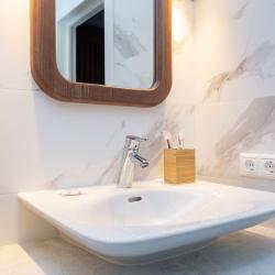 Фото Отель Roomer (Румер) на улице Козлова 7