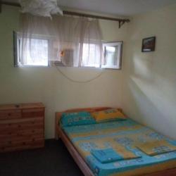 Номер стандарт семейный с 2 односпальными и 1 двуспальной кроватью