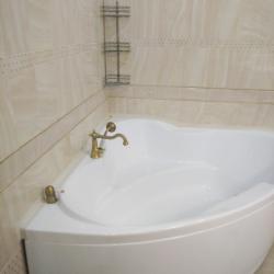 Номер люкс свадебный с 1 двуспальной кроватью