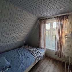 Дом у сосны