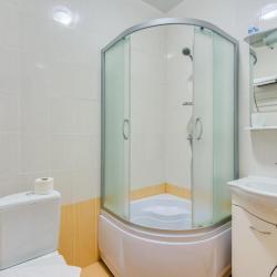 Номер стандарт с 1 двуспальной кроватью
