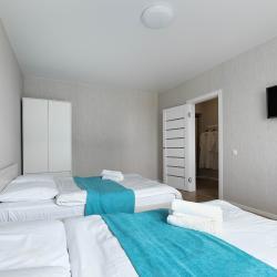 Фото Апартаменты на улице Ивана Севастьянова 10