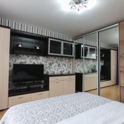 Фото Отель Arenda38 (Аренда38) в микрорайоне Первомайский 33/3