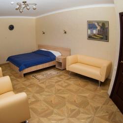 Номер стандарт с 1 двуспальной кроватью