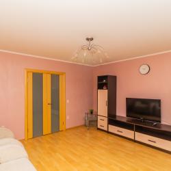 Фото Апартаменты на улице Академика Королёва 7