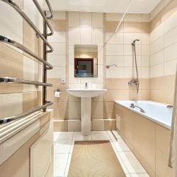 Фото Отель Rental Family Rooms (Рентал Фэмили) на улице 25 Октября