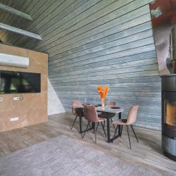 Коттедж №15 A-Frame (с террасой, кондиционером и камином без купели)