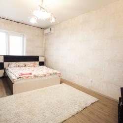 Фото Отель Pryanik Apartments (Пряник Апартментс) на улице Михеева 29