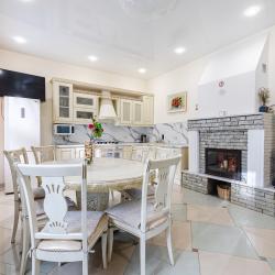 Фото Отель Гостевой дом Лесная сказка