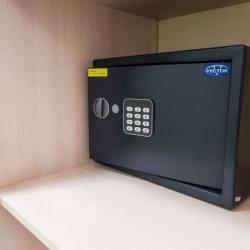 Номер стандарт с 1 двуспальной кроватью