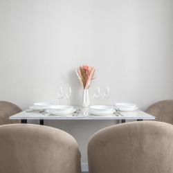 Фото Отель Goodtime Apartments (Гудтайм Апартментс) на улице Краеведа Соловьева 6к5