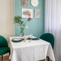 Фото Отель БТВ Апартс на улице Рощинская